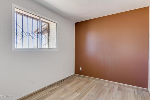 807 E Desert Dr S, Phoenix, AZ 85042 photo 24