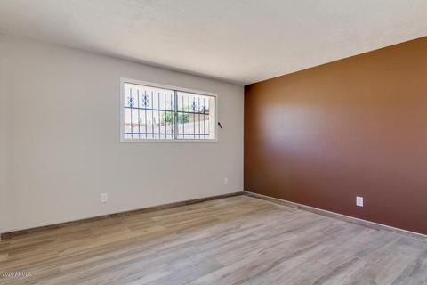 807 E Desert Dr S, Phoenix, AZ 85042 photo 28