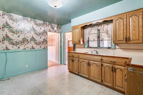 6830 N 14th Dr, Phoenix, AZ 85013 photo 12
