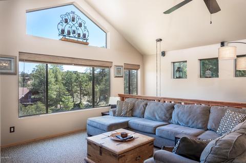 3671 Diamondback Dr, Overgaard, AZ 85933 photo 9