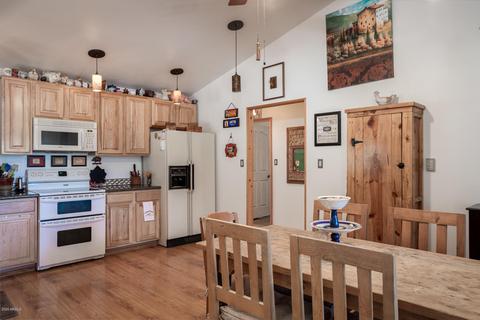 3671 Diamondback Dr, Overgaard, AZ 85933 photo 13