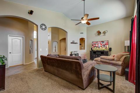 2015 E Smoke Tree Rd, Gilbert, AZ 85296 photo 7