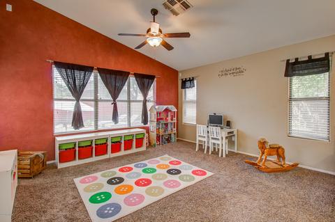 2015 E Smoke Tree Rd, Gilbert, AZ 85296 photo 8