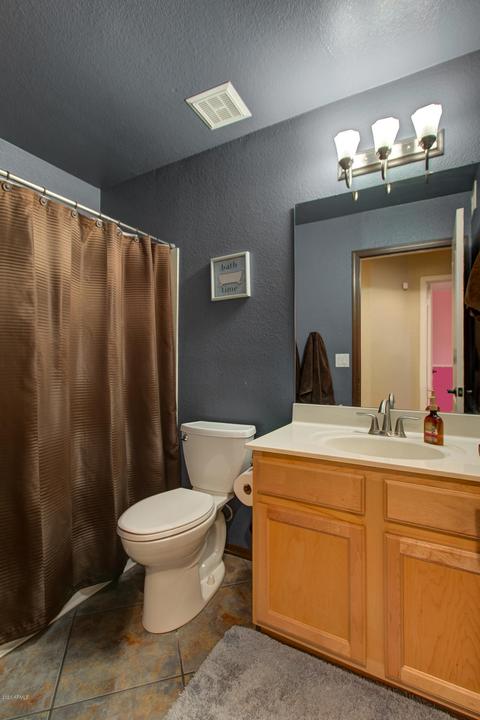 2015 E Smoke Tree Rd, Gilbert, AZ 85296 photo 14