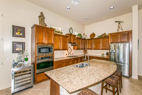 8407 E Ingram Cir, Mesa, AZ 85207 photo 4