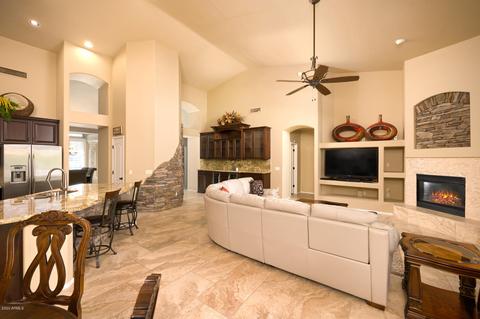 7937 E Saddleback Cir, Mesa, AZ 85207 photo 6
