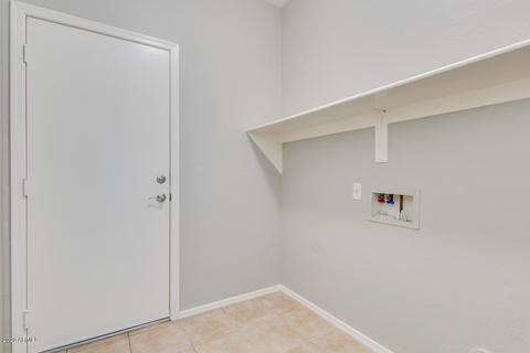 1263 E Apricot Ln, Gilbert, AZ 85298 photo 27