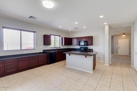 1263 E Apricot Ln, Gilbert, AZ 85298 photo 12