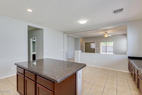 1263 E Apricot Ln, Gilbert, AZ 85298 photo 14