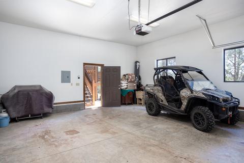 2843 Thunderbird Way, Overgaard, AZ 85933 photo 36