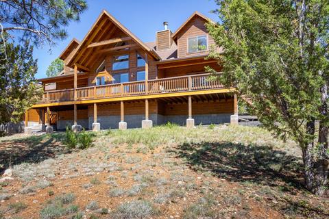 2843 Thunderbird Way, Overgaard, AZ 85933 photo 37