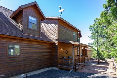 2843 Thunderbird Way, Overgaard, AZ 85933 photo 38