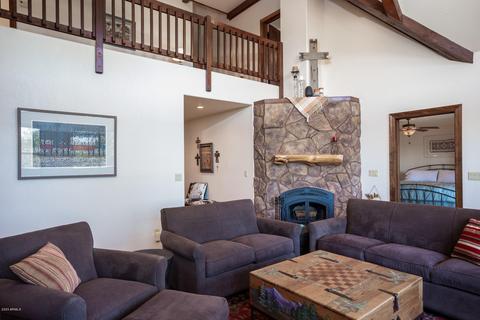 2843 Thunderbird Way, Overgaard, AZ 85933 photo 8