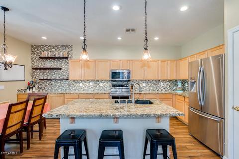 1696 E Washington Ct, Gilbert, AZ 85234 photo 4