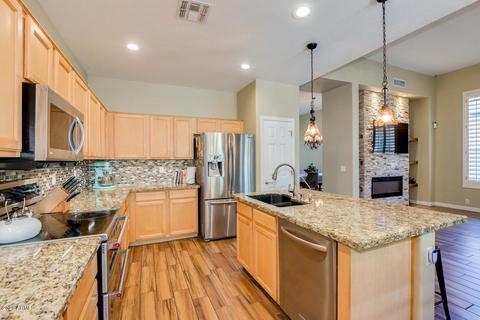 1696 E Washington Ct, Gilbert, AZ 85234 photo 9