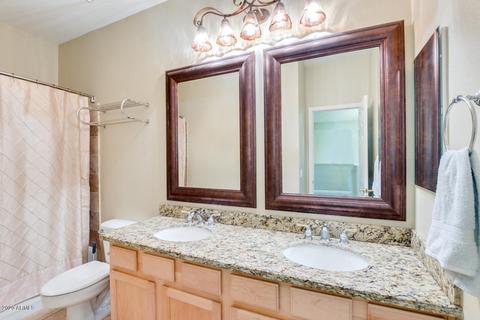 1696 E Washington Ct, Gilbert, AZ 85234 photo 32