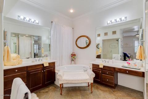 280 E Frances Ln, Gilbert, AZ 85295 photo 17