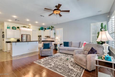 280 E Frances Ln, Gilbert, AZ 85295 photo 8