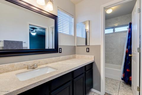 311 E Constitution Dr, Gilbert, AZ 85296 photo 19