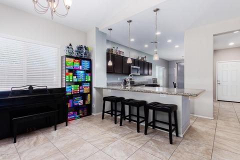 2625 E Gillcrest Rd, Gilbert, AZ 85298 photo 8