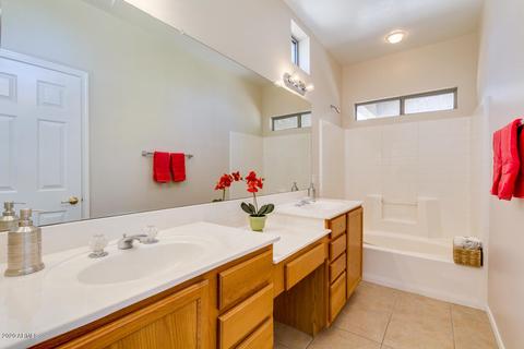 1147 S Amandes St, Mesa, AZ 85208 photo 6