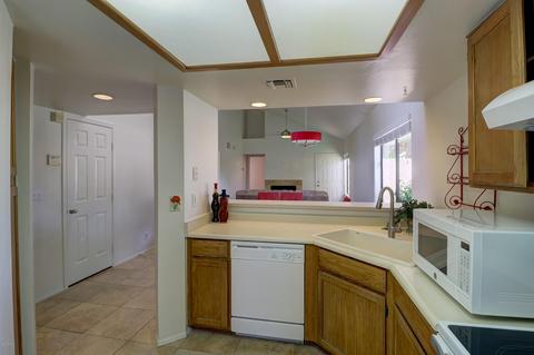 11 E Beck Ln, Phoenix, AZ 85022 photo 7