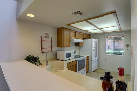 11 E Beck Ln, Phoenix, AZ 85022 photo 8