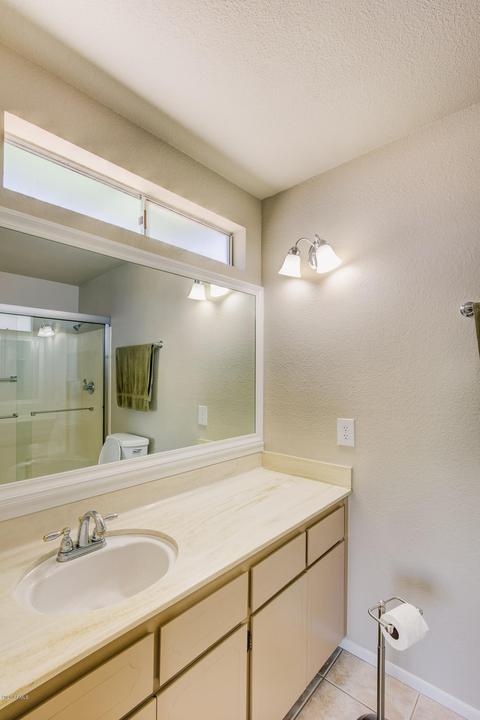 4234 E Yowy St, Phoenix, AZ 85044 photo 13