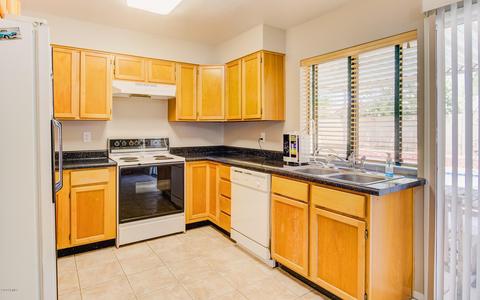 4234 E Yowy St, Phoenix, AZ 85044 photo 8