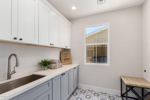 4240 Earll Dr, Phoenix, AZ 85018 photo 25