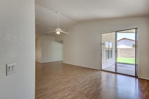 662 E Kyle Dr, Gilbert, AZ 85296 photo 5