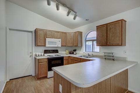 662 E Kyle Dr, Gilbert, AZ 85296 photo 13