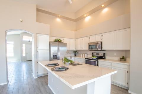 1866 E Drake Dr, Tempe, AZ 85283 photo 3
