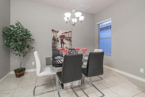 7847 S Sequoia Dr, Gilbert, AZ 85298 photo 13