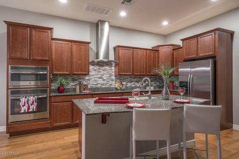 7847 S Sequoia Dr, Gilbert, AZ 85298 photo 7