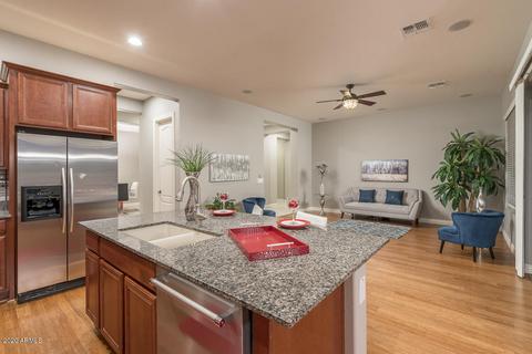 7847 S Sequoia Dr, Gilbert, AZ 85298 photo 8