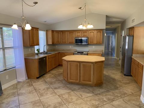1076 E Gail Dr, Gilbert, AZ 85296 photo 7