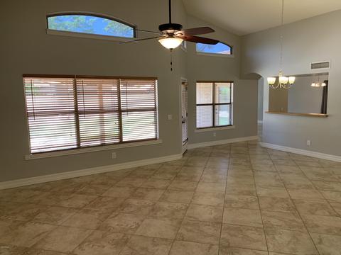 1076 E Gail Dr, Gilbert, AZ 85296 photo 3