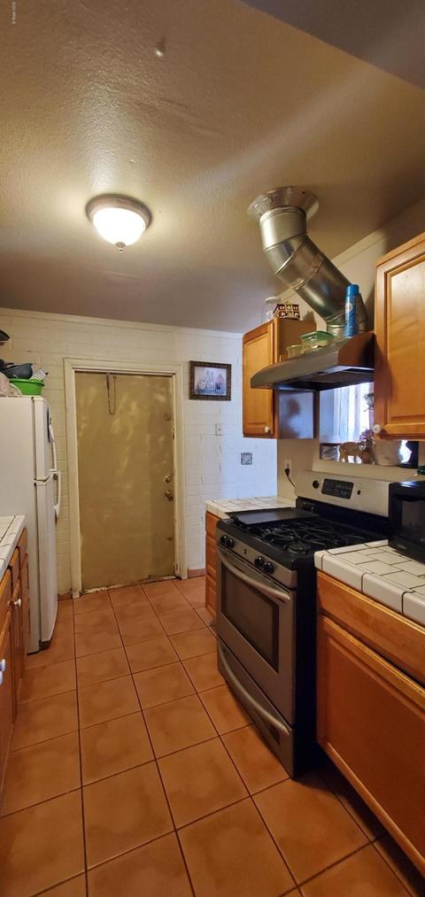 2317 E Sheraton Ln, Phoenix, AZ 85040 photo 8