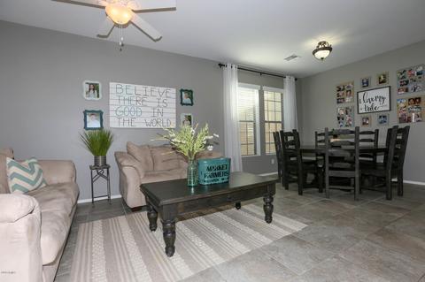 3517 E Amber Ln, Gilbert, AZ 85296 photo 2