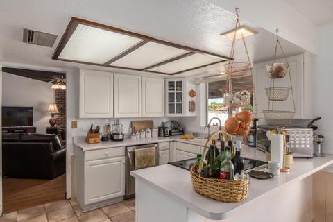 223 E Harrison St, Gilbert, AZ 85295 photo 12