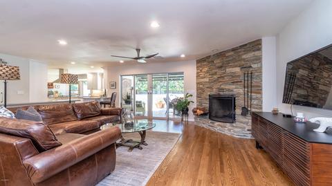 2214 E Glenn Dr, Phoenix, AZ 85020 photo 9