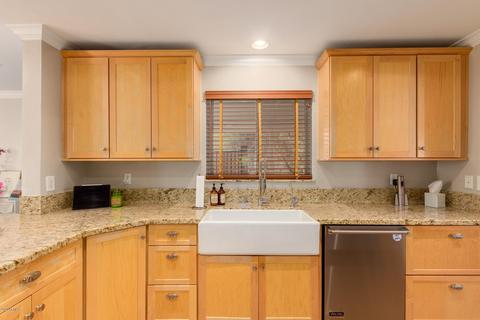 4243 E Pinchot Ave, Phoenix, AZ 85018 photo 14