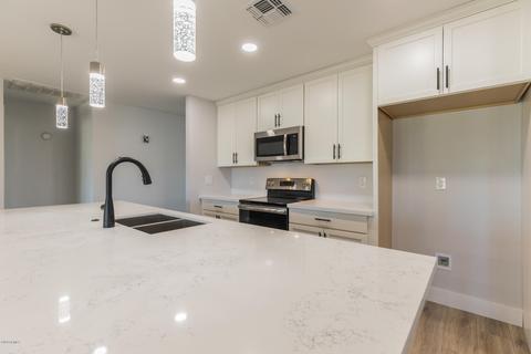230 E Chilton Dr, Tempe, AZ 85283 photo 8