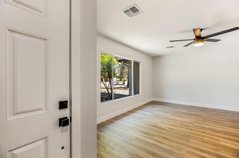 230 E Chilton Dr, Tempe, AZ 85283 photo 14