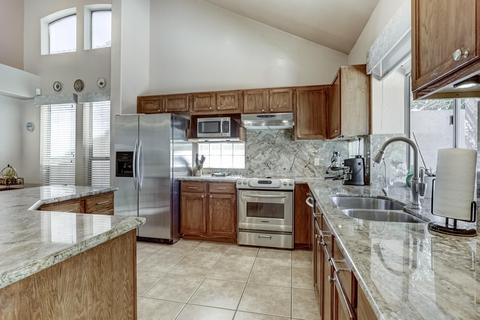 2338 E Hiddenview Dr, Phoenix, AZ 85048 photo 14