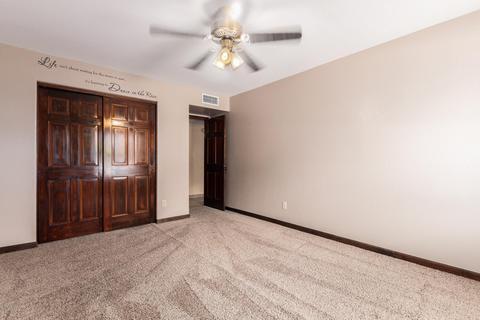 637 E Desert Ln, Gilbert, AZ 85234 photo 37
