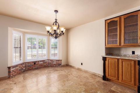 637 E Desert Ln, Gilbert, AZ 85234 photo 15