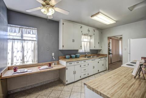 2523 E Flower St, Phoenix, AZ 85016 photo 6