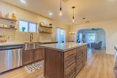 1546 E Pierce St, Phoenix, AZ 85006 photo 4